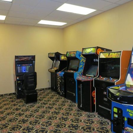 Howard Johnson Grand Forks Luaran gambar