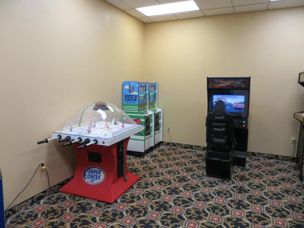 Howard Johnson Grand Forks Luaran gambar