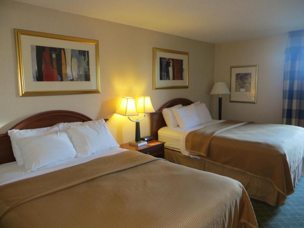 Howard Johnson Grand Forks Luaran gambar